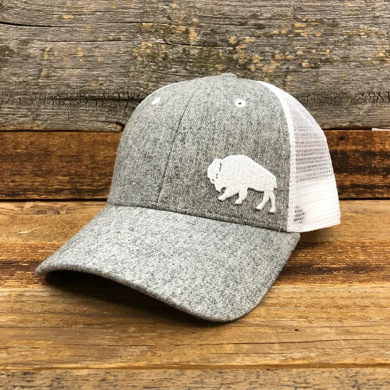 unisex wool hat for everyday use -Surf Wyoming® First Park Bison Felt Trucker Hat - Light Grey