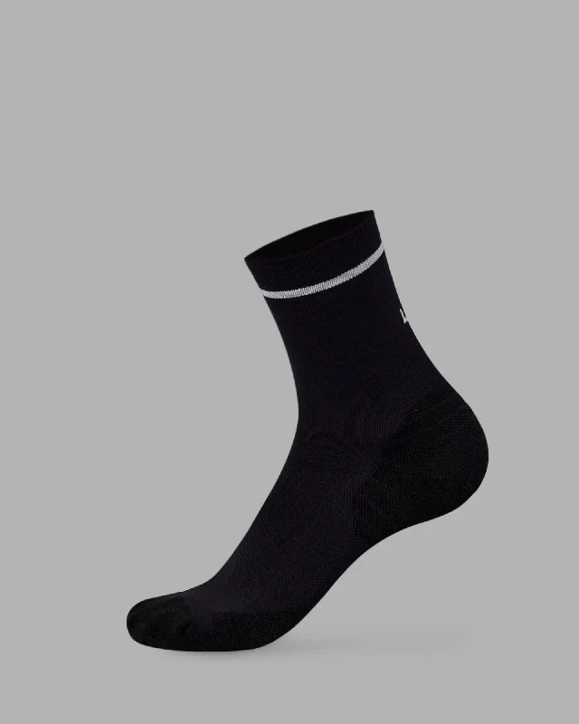 knee high socks for teens -Fast Performance Quarter Socks - Black-White