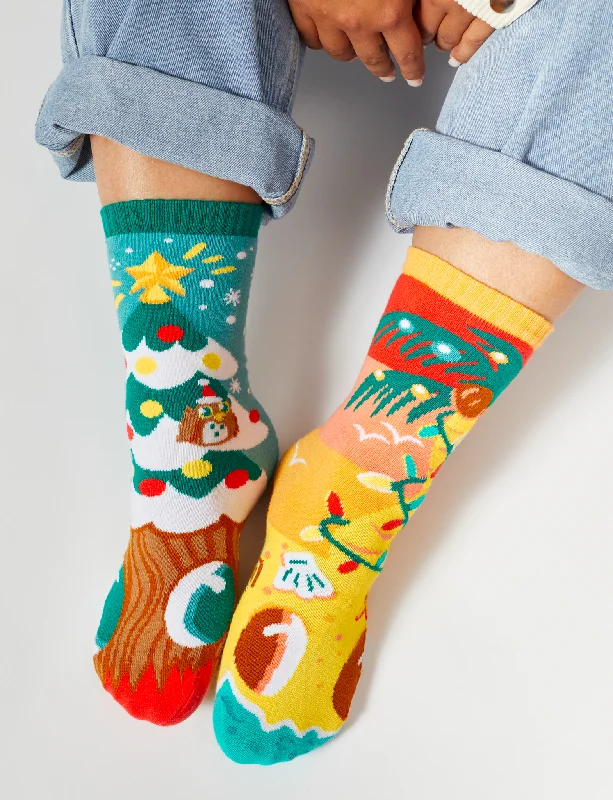 thick wool socks for cold weather -ADULT PINEY & COCO CHRISTMAS SOCKS