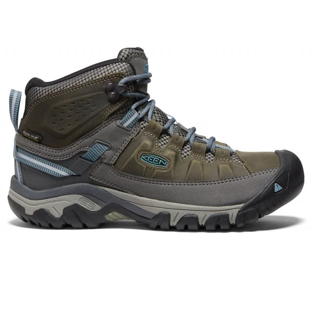 trekking gear with adjustable straps -Women's Targhee III Waterproof Mid